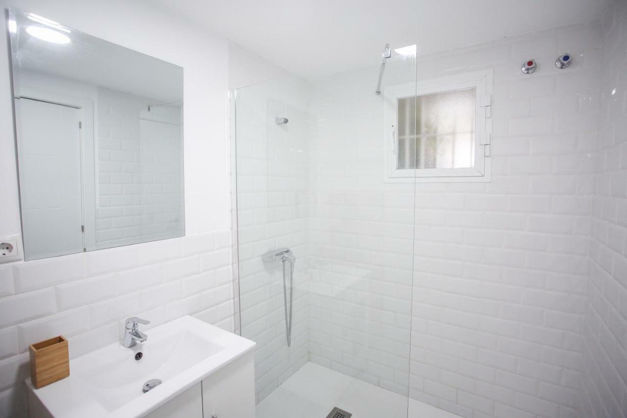 토레몰리노스 Apartamento En La Carihuela Con Piscina Y Parking, Al Lado De La Playa 아파트 외부 사진